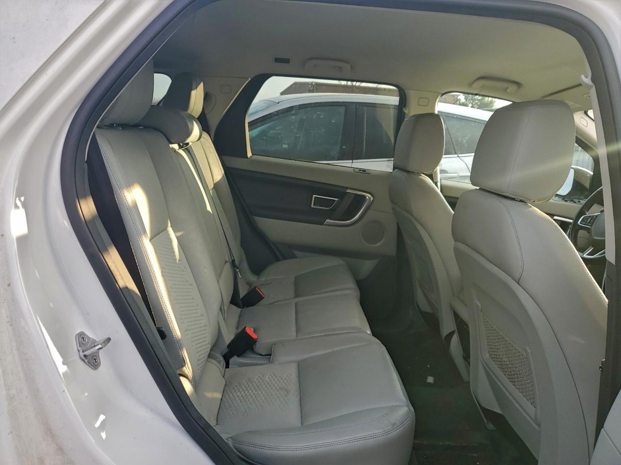 LAND ROVER DISCOVERY SE