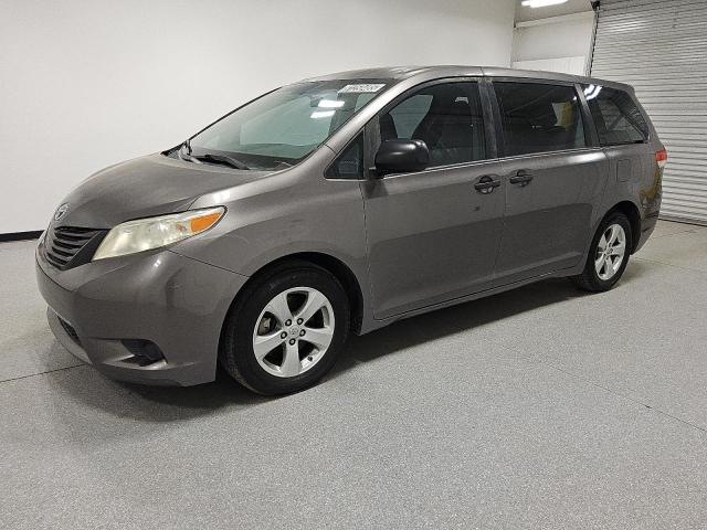 Global Auto Auctions: 2014 TOYOTA SIENNA