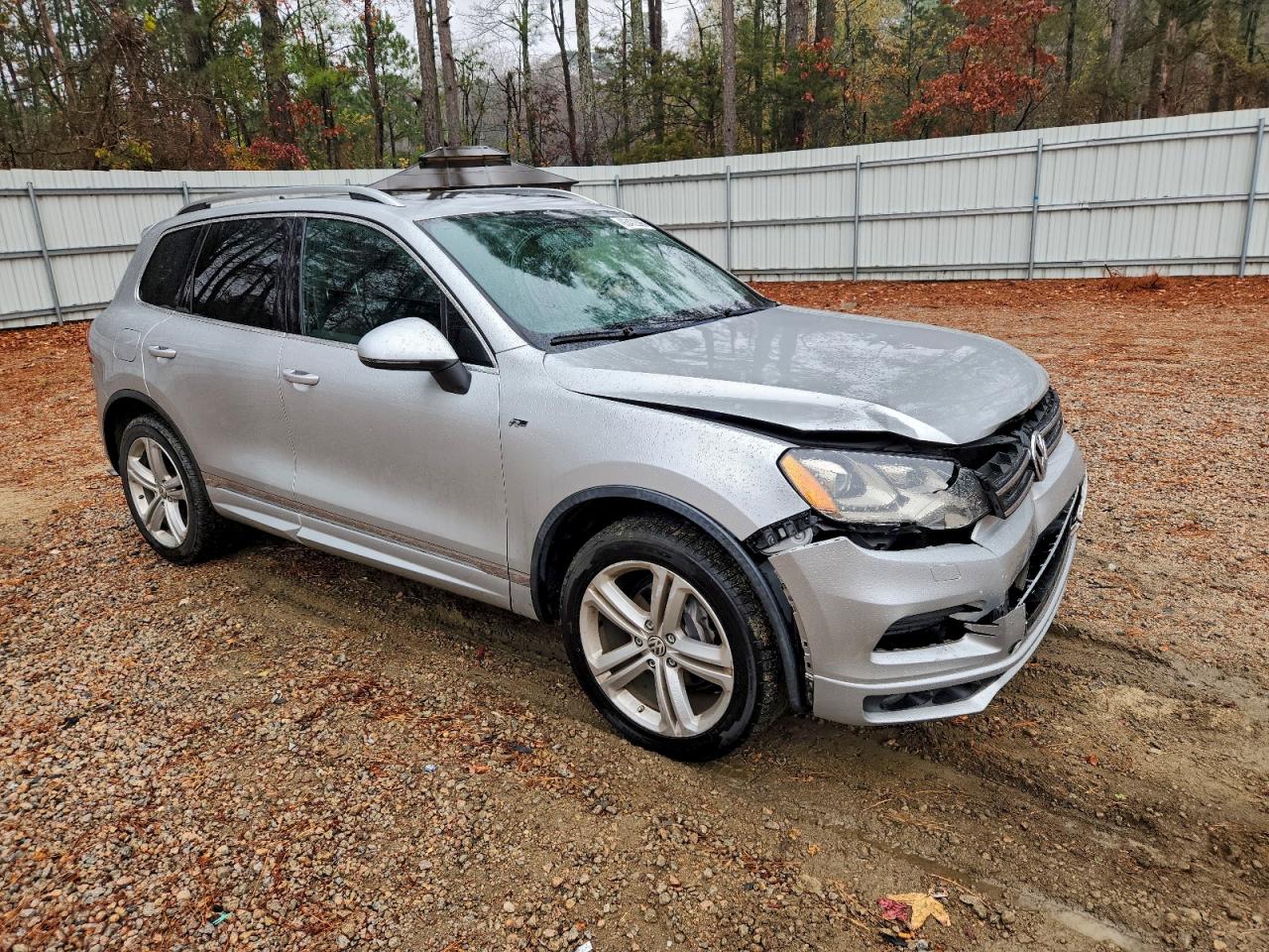 VOLKSWAGEN TOUAREG V6