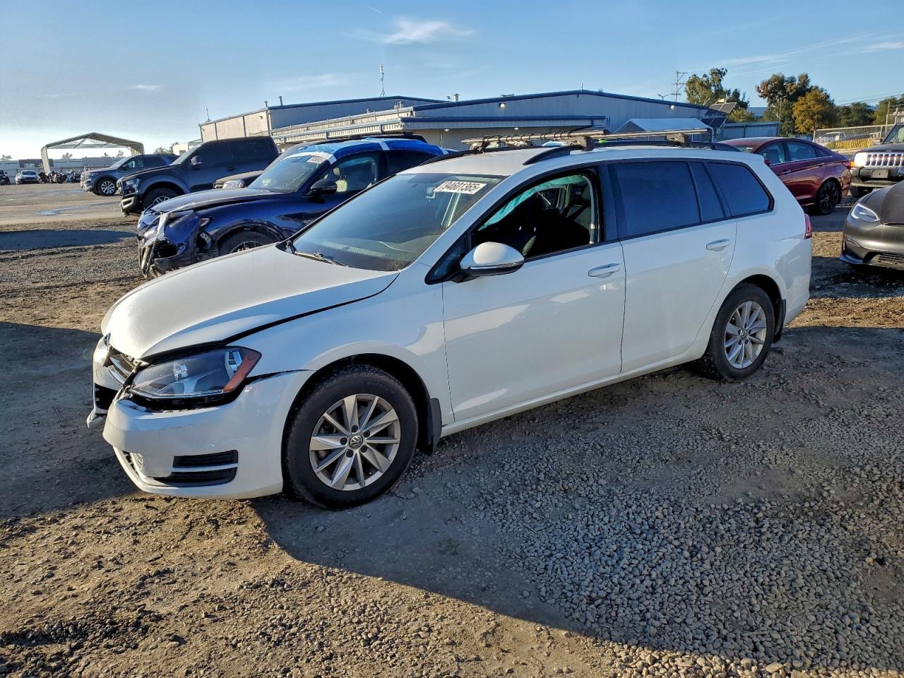 VOLKSWAGEN GOLF SPORTSVAN S