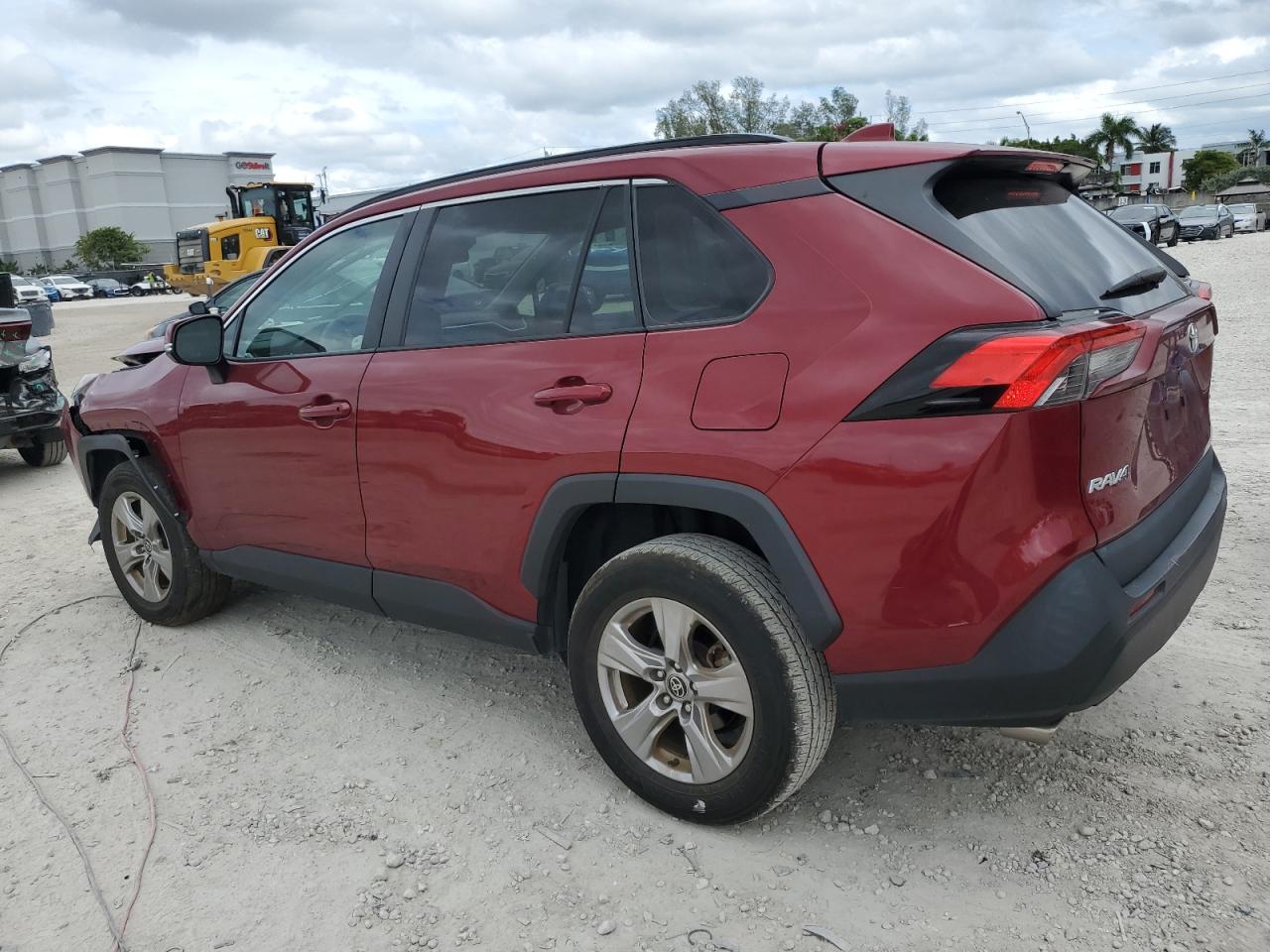 TOYOTA RAV4 XLE