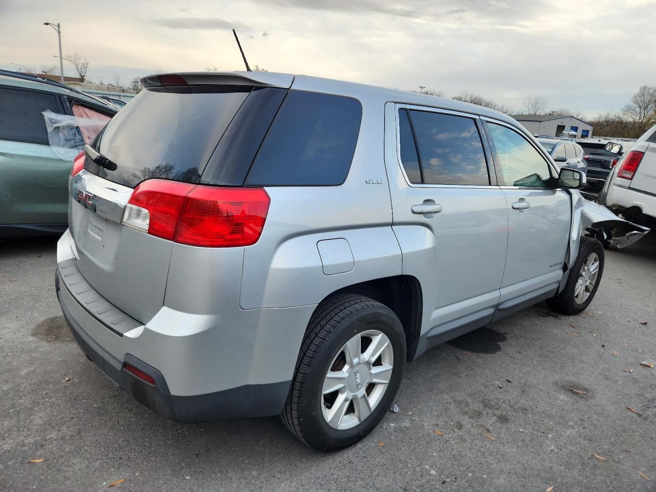 GMC TERRAIN SLE
