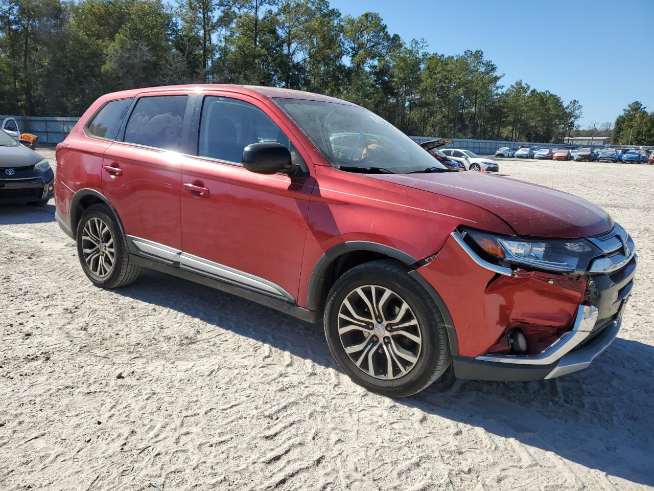 MITSUBISHI OUTLANDER ES