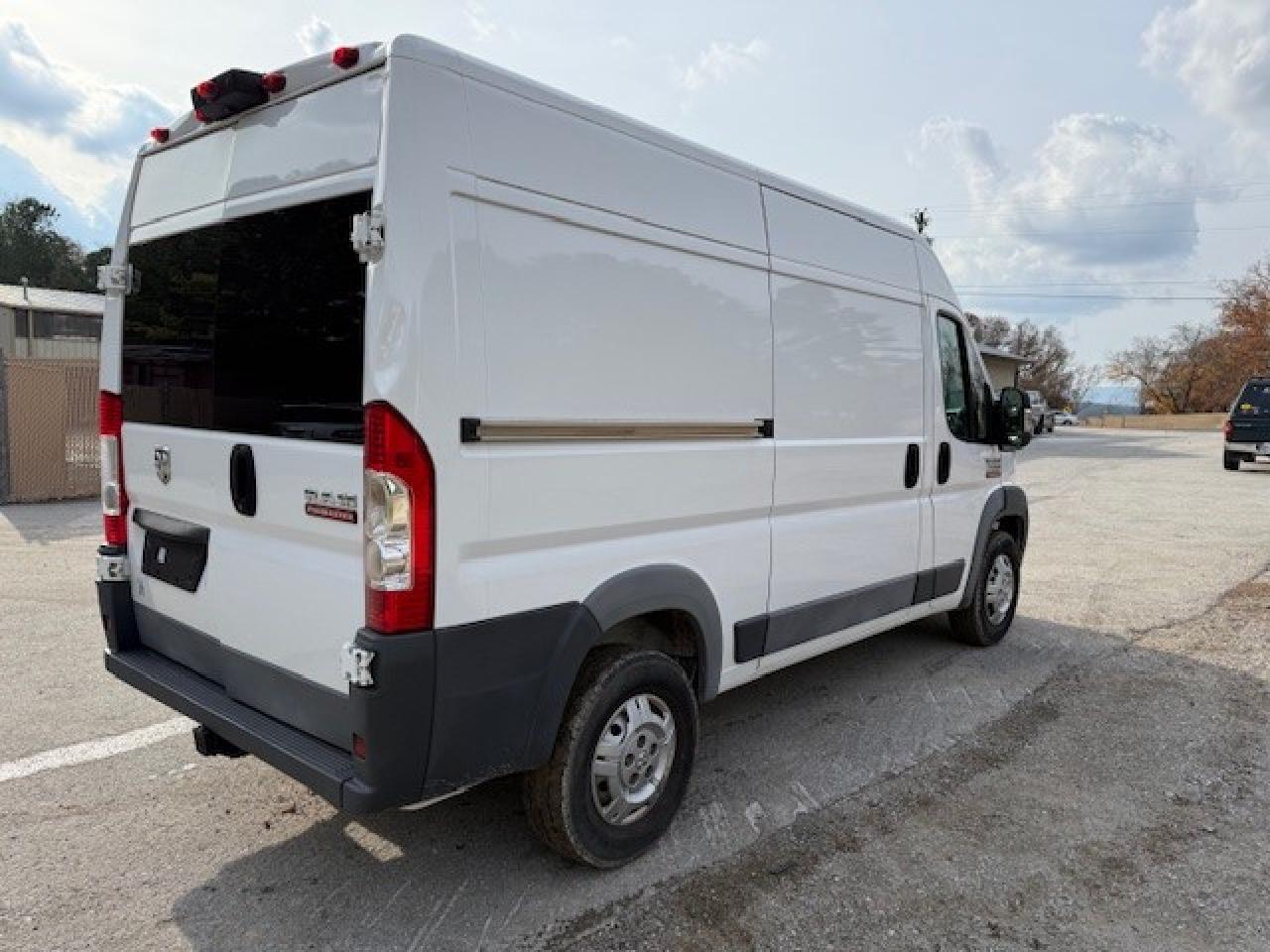 RAM PROMASTER 2500 HIGH