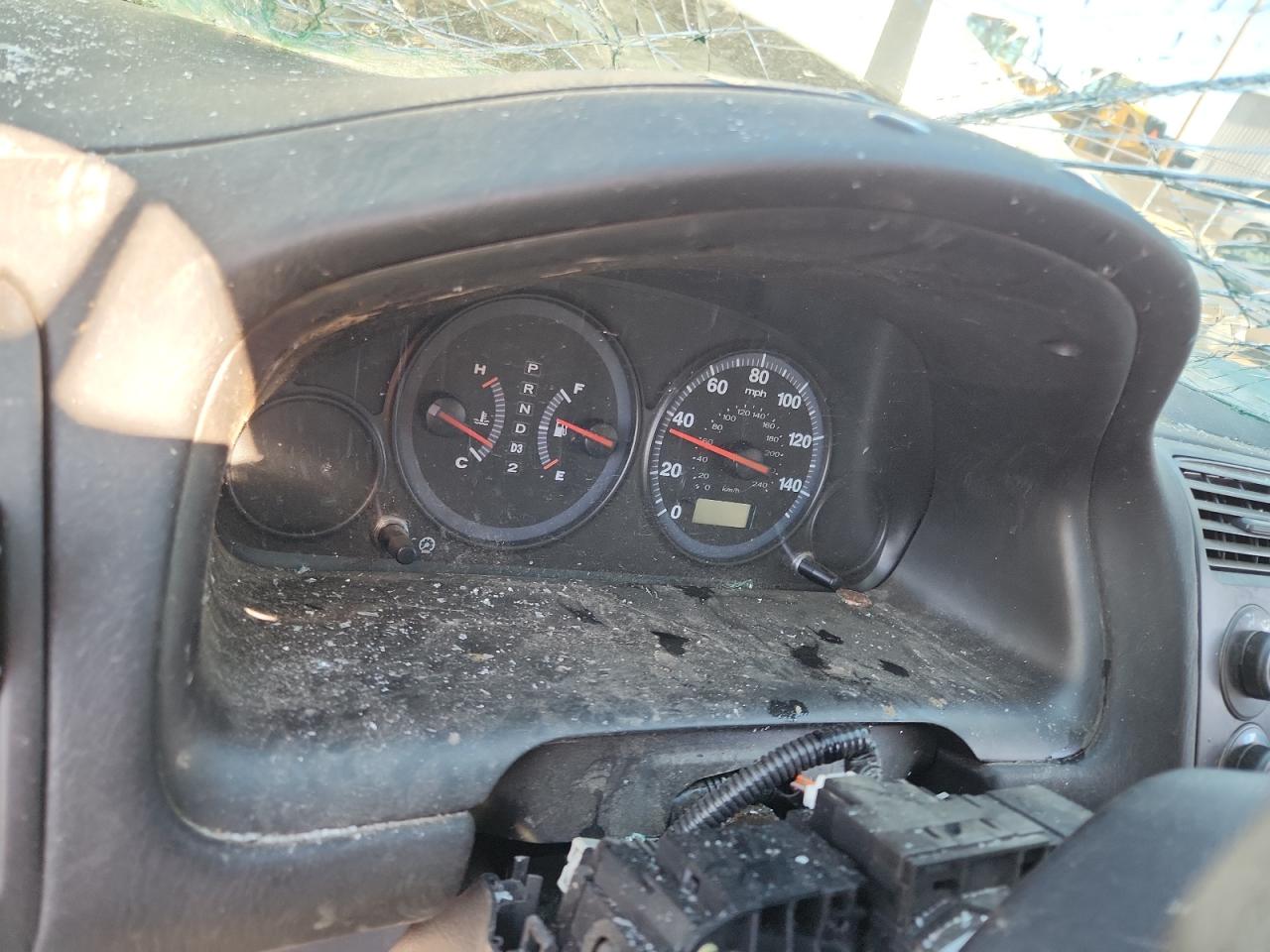 Lot #3305665721 2004 HONDA CIVIC DX V