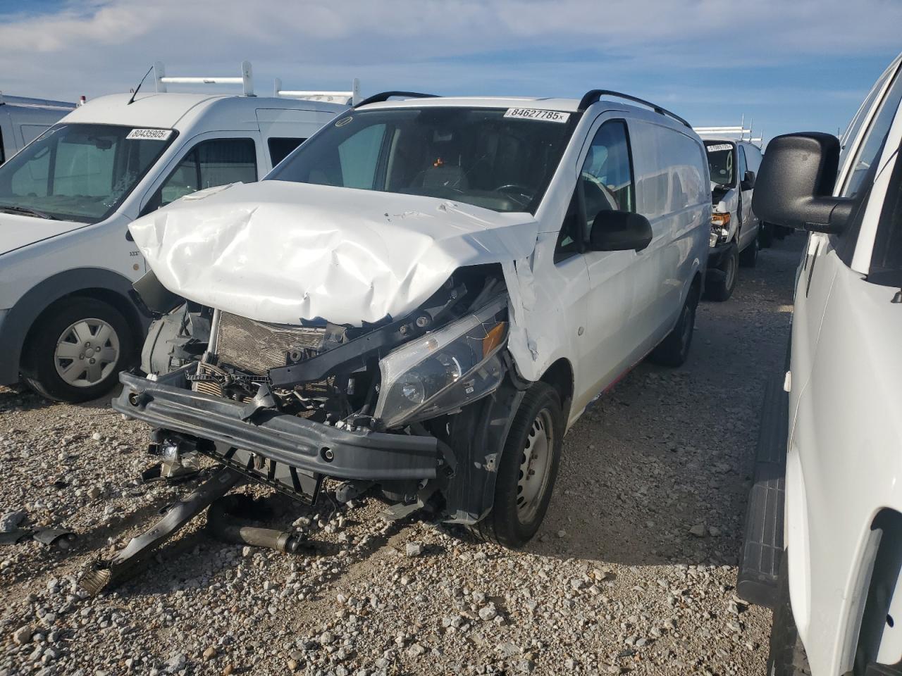 MERCEDES-BENZ METRIS