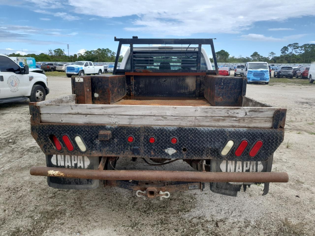 FORD F-350 SUPER DUTY