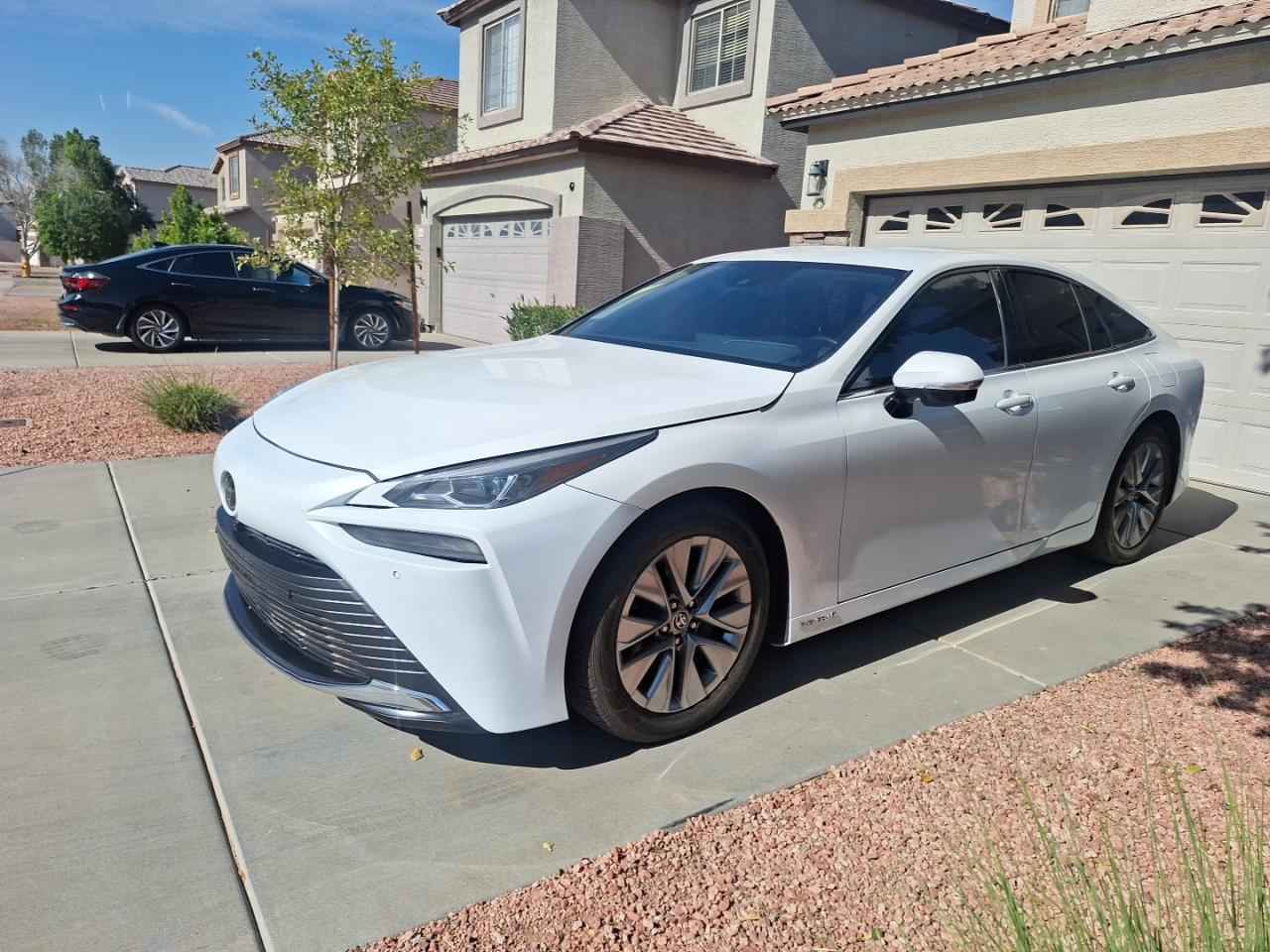 Lot #3286674296 2023 TOYOTA MIRAI XLE