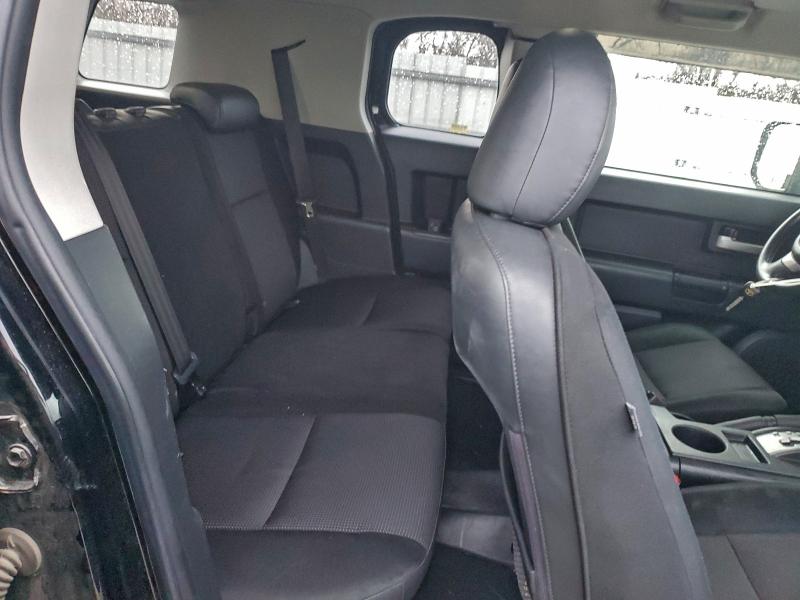 2010 TOYOTA FJ CRUISER #3312427618