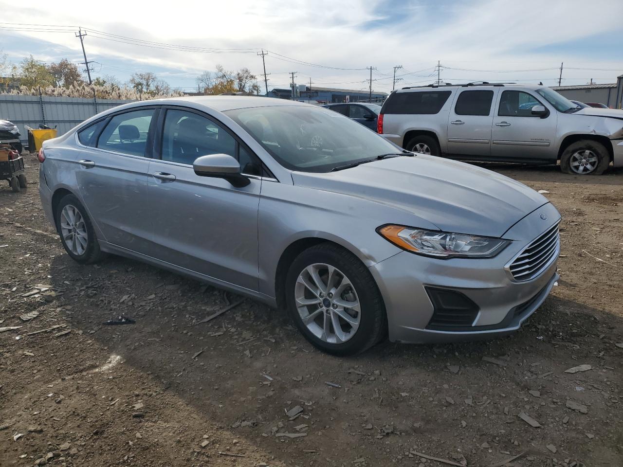 FORD FUSION SE