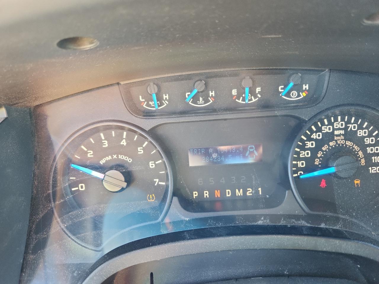 FORD F-150 SUPER CAB