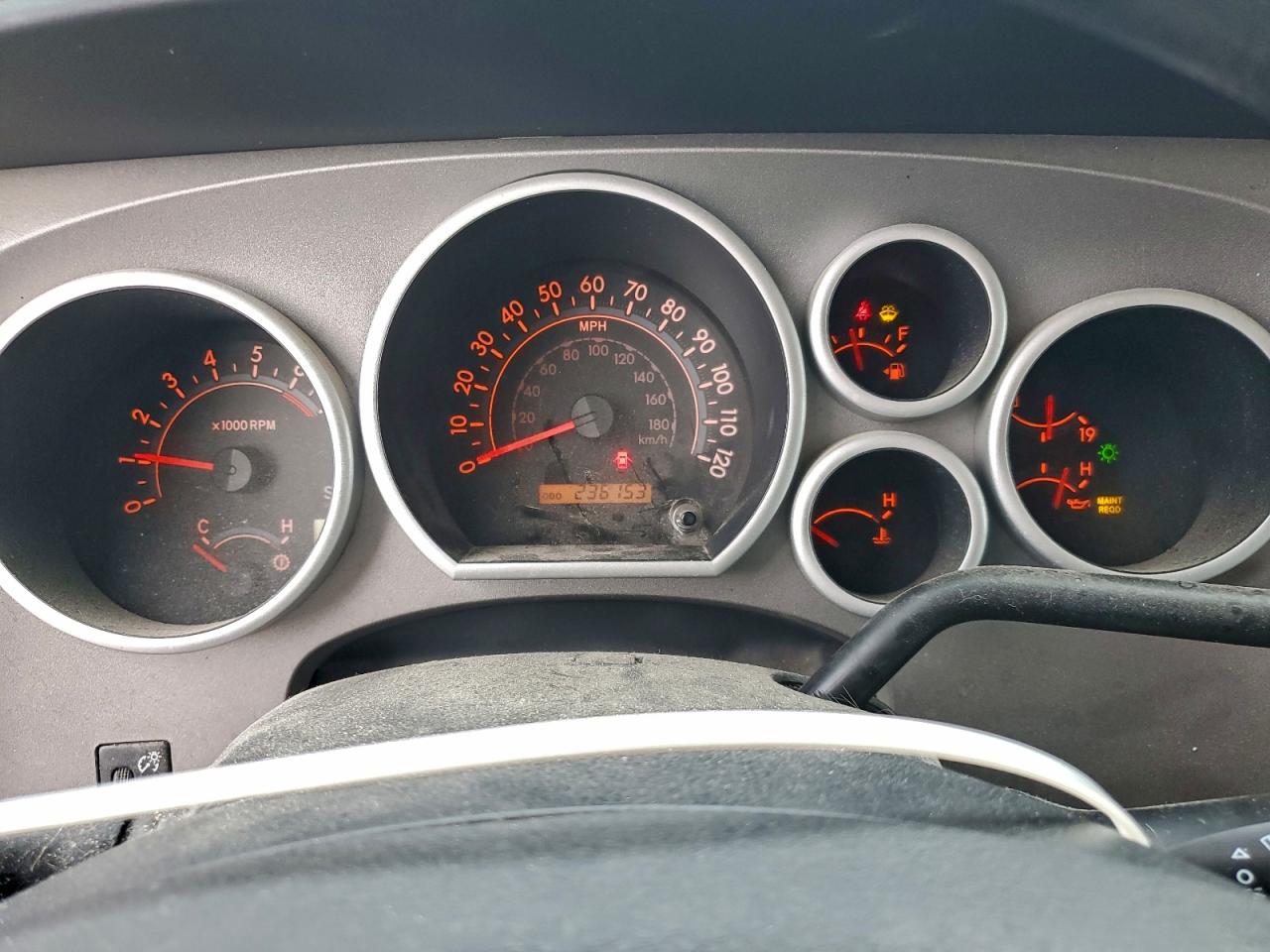 TOYOTA TUNDRA DOUBLE CAB SR5