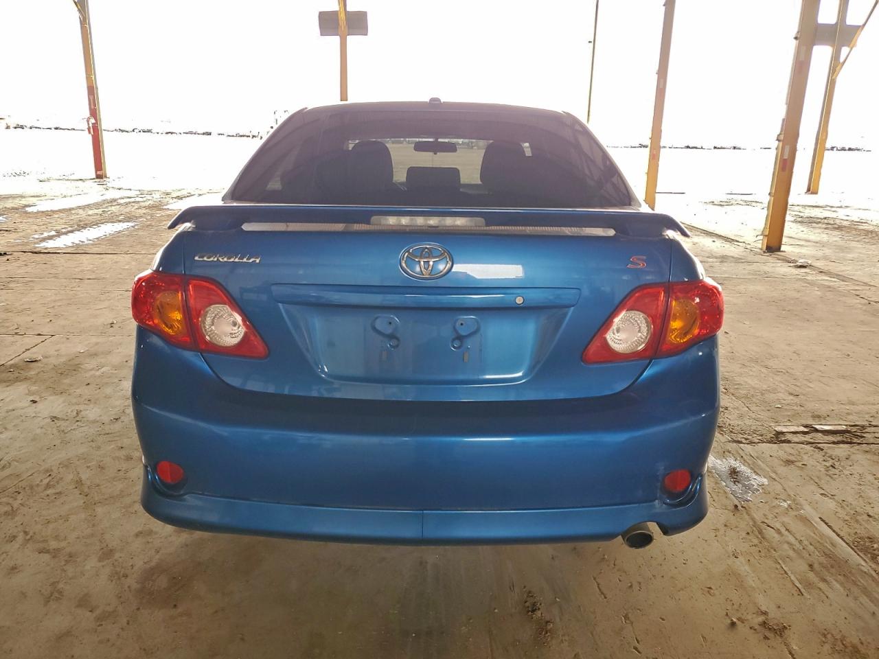 TOYOTA COROLLA BASE