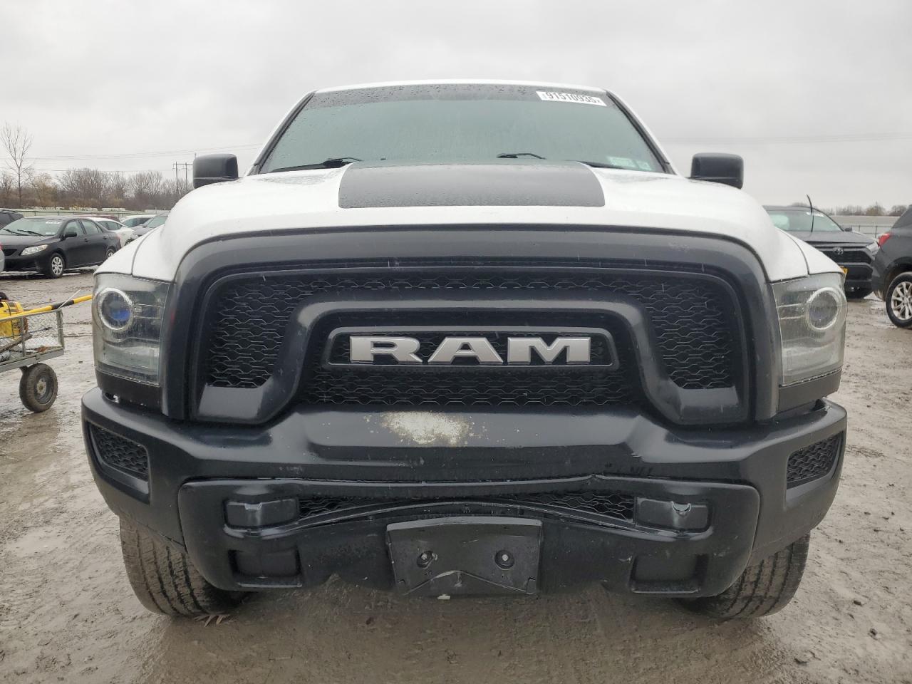 RAM 1500 SLT
