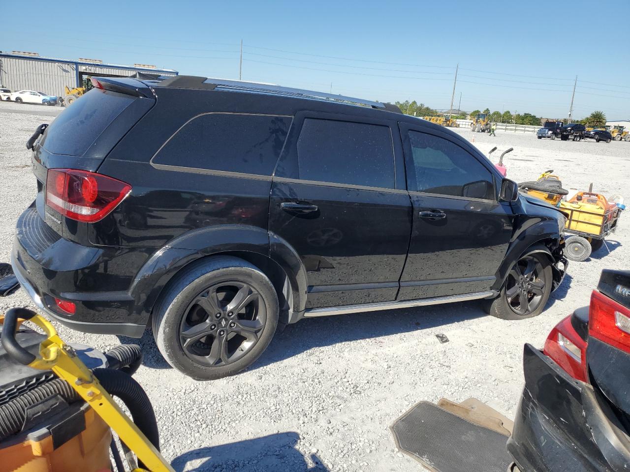 DODGE JOURNEY CROSSROAD