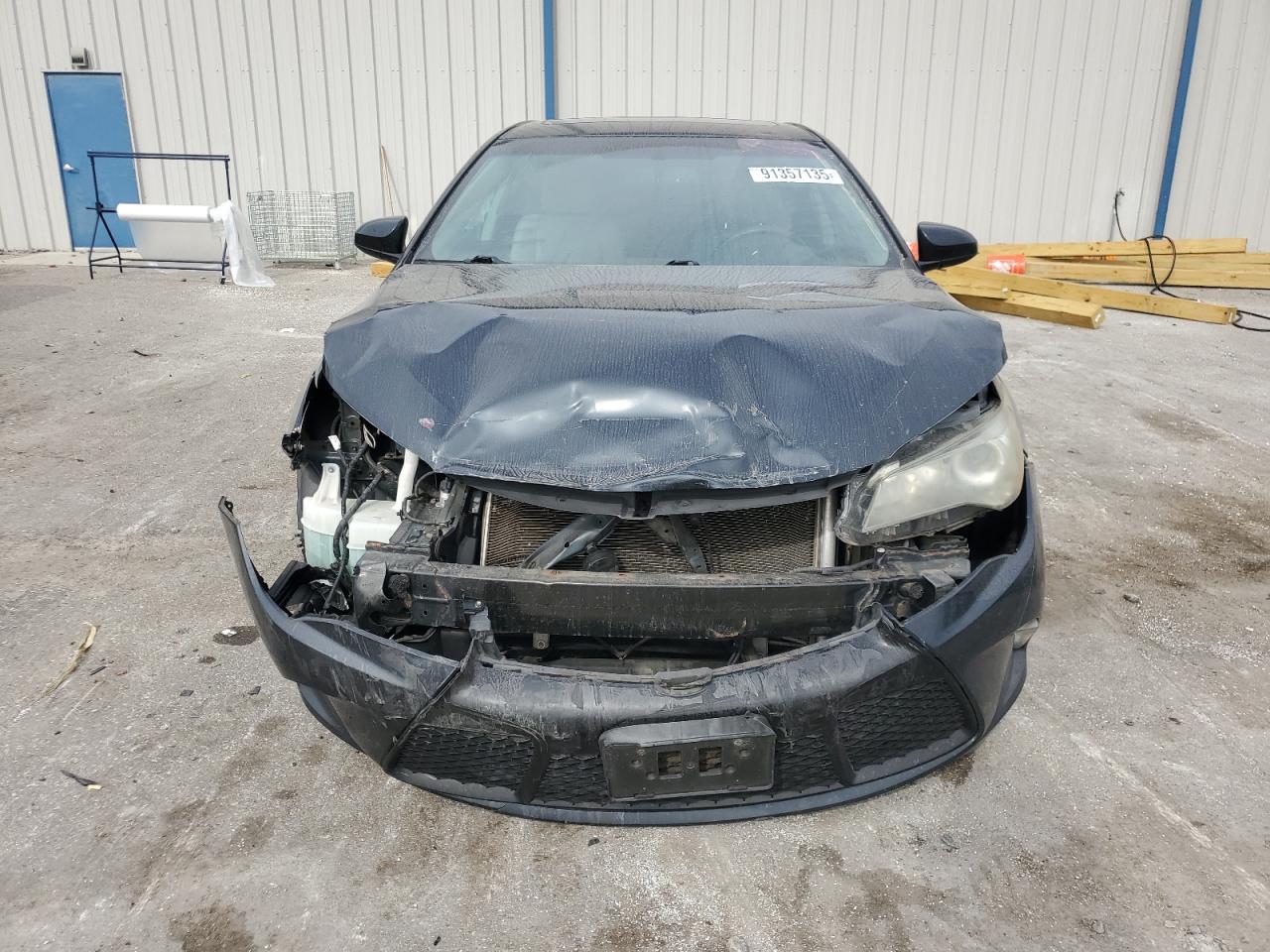 Lot #3302729081 2017 TOYOTA CAMRY LE