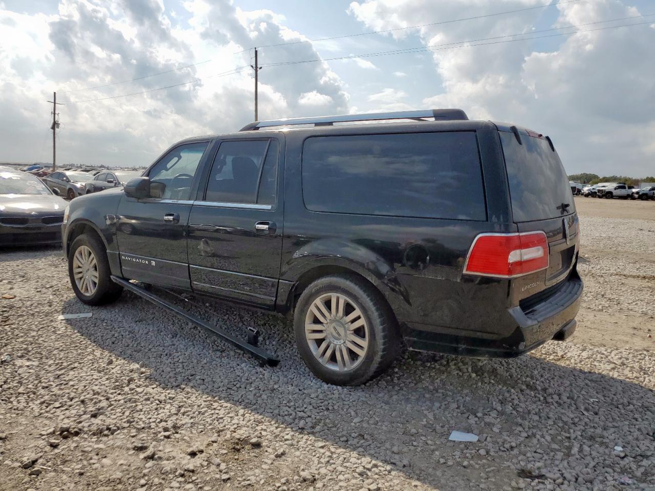 LINCOLN NAVIGATOR L