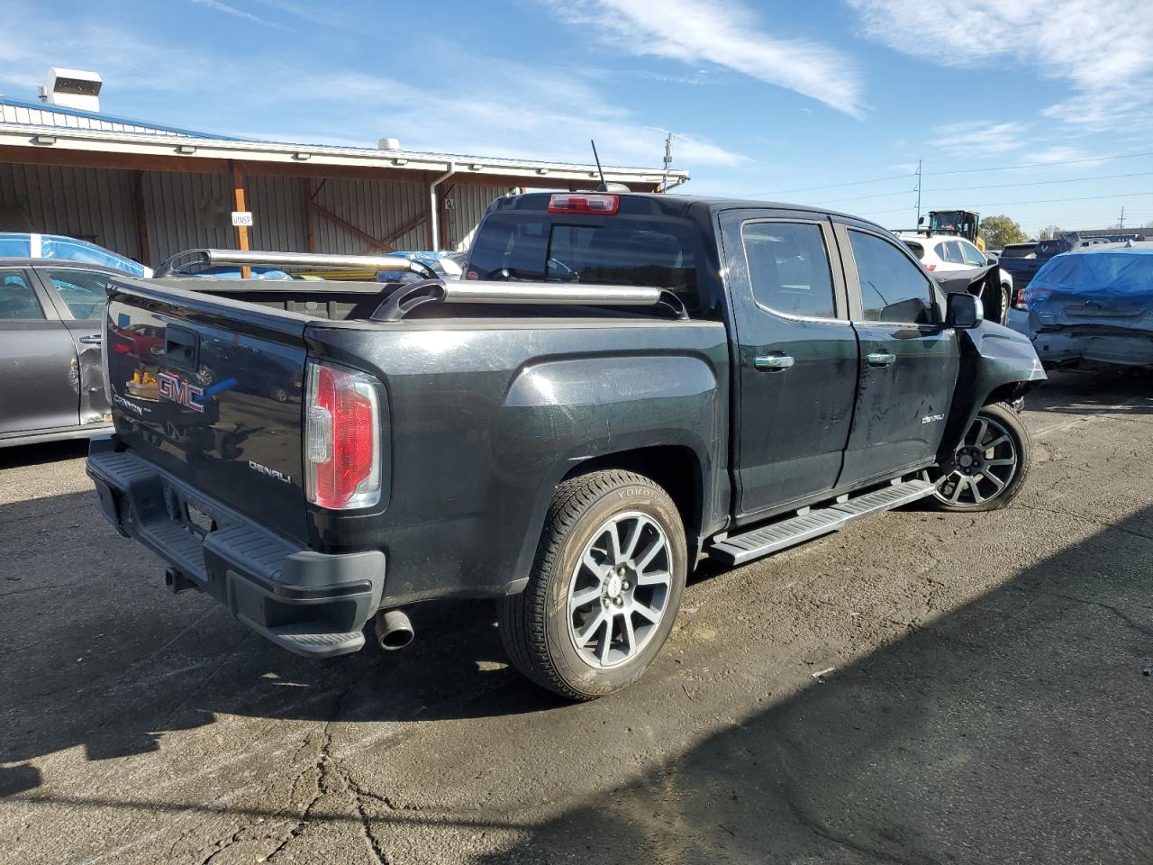 GMC CANYON DENALI
