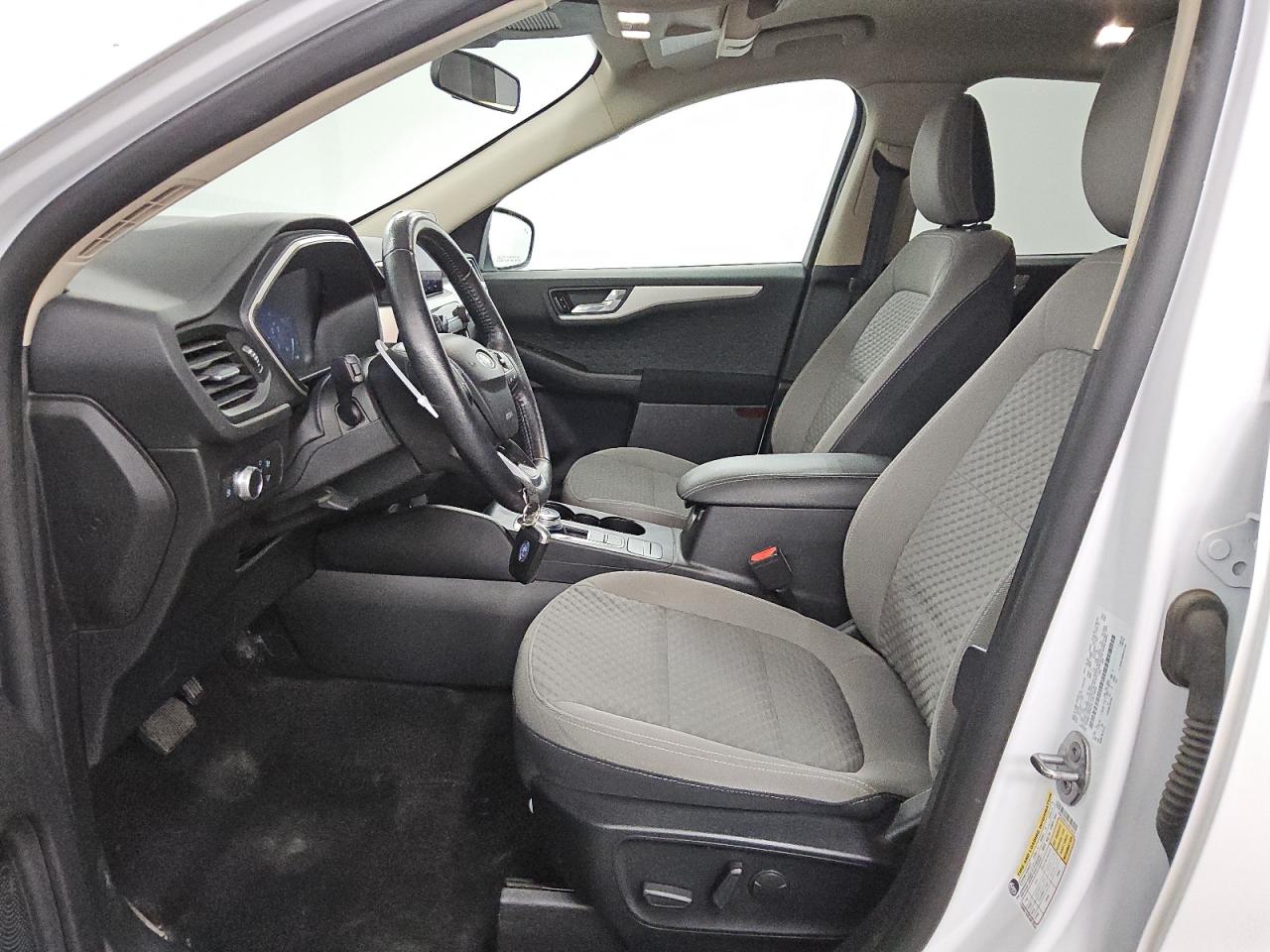 Lot #3303662943 2020 FORD ESCAPE SE