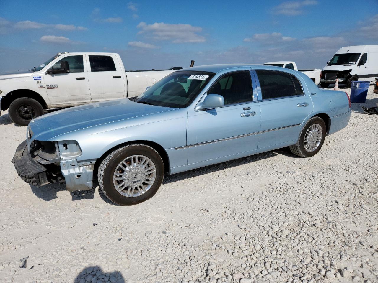 LINCOLN TOWN CAR SIGNATURE LIMITED