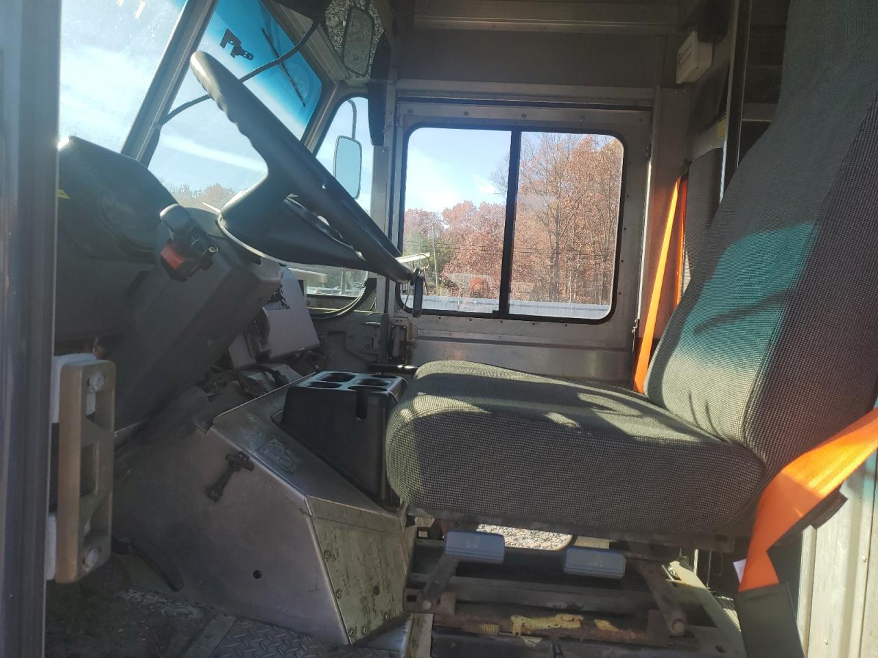 Lot #3311661224 2020 FREIGHTLINER MT45