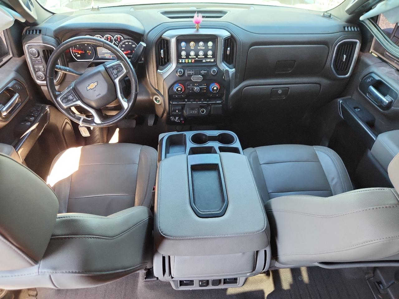 CHEVROLET SILVERADO K3500 LT