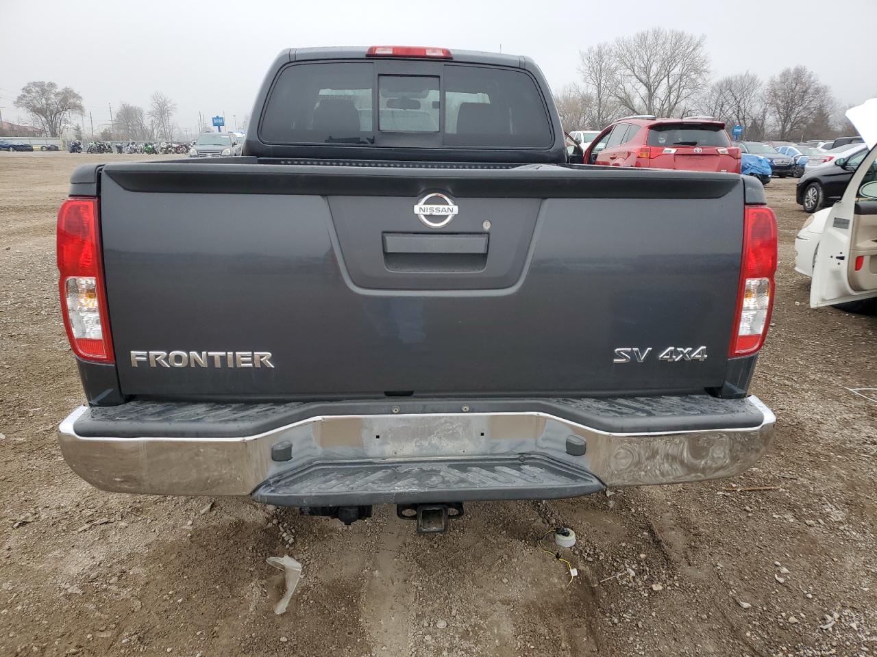 NISSAN FRONTIER SV