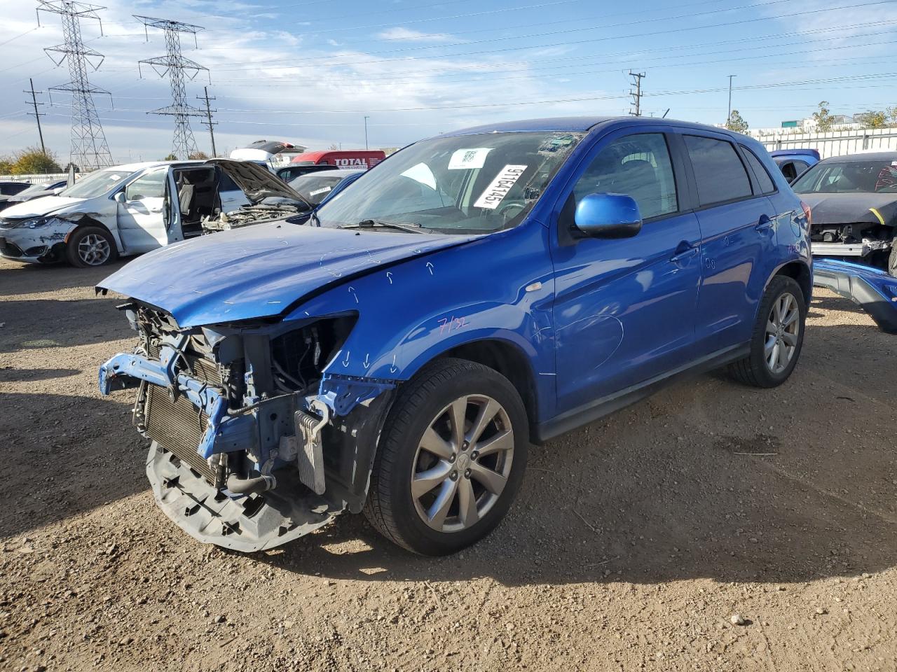 MITSUBISHI OUTLANDER ES