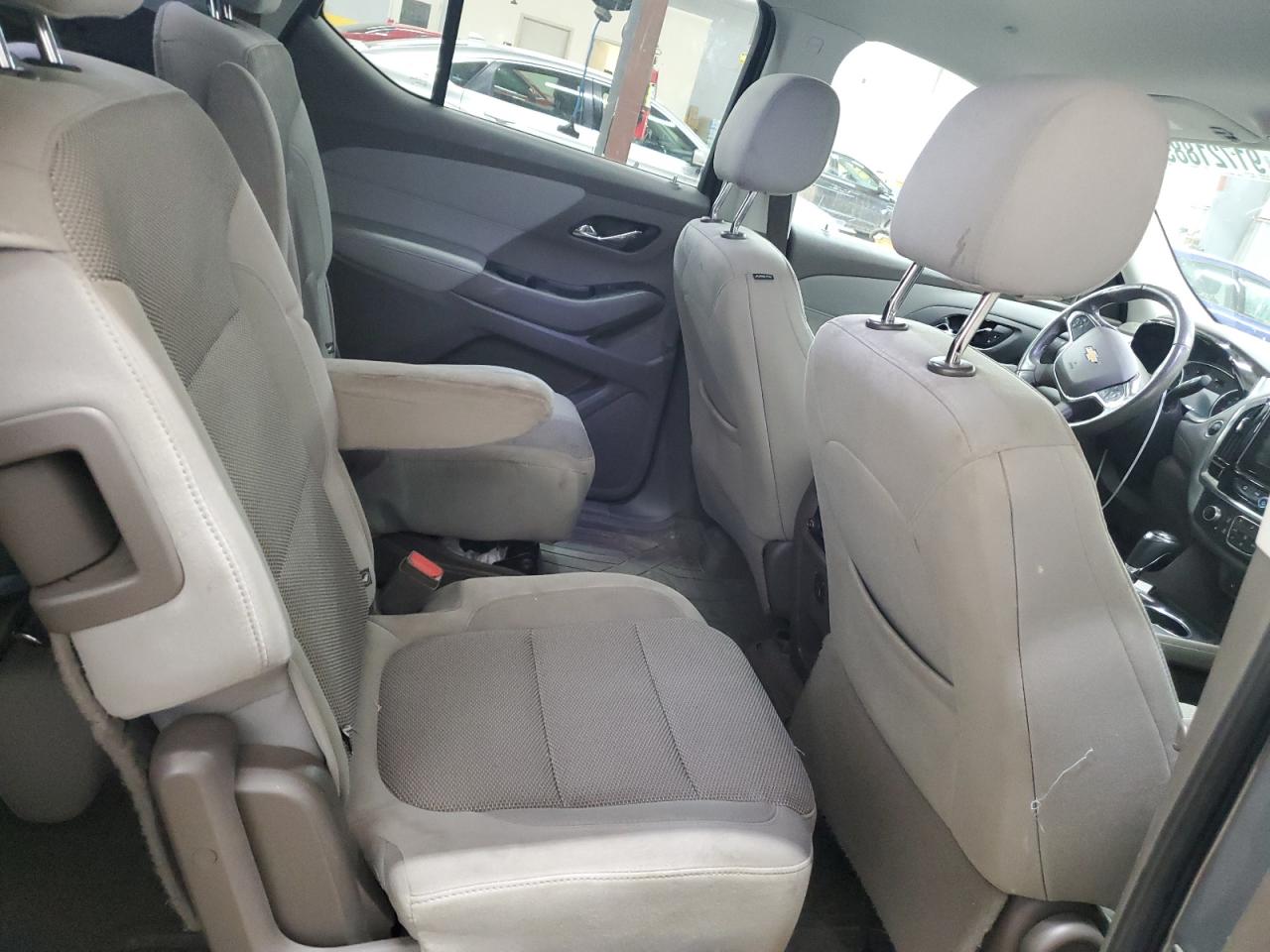 CHEVROLET TRAVERSE LT