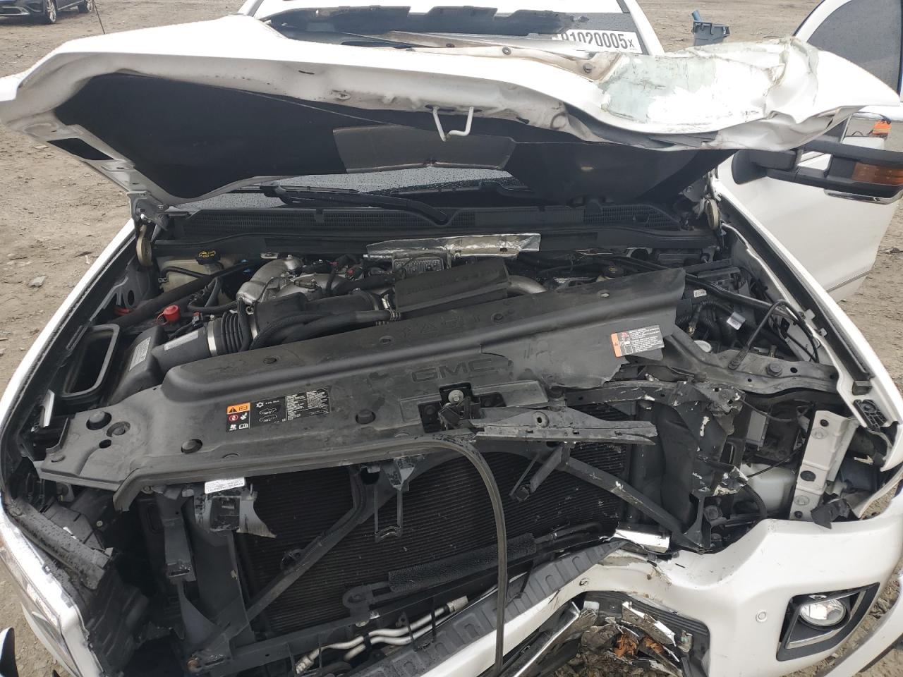 GMC SIERRA K3500 DENALI