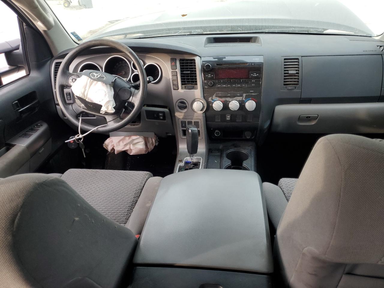 TOYOTA TUNDRA DOUBLE CAB SR5