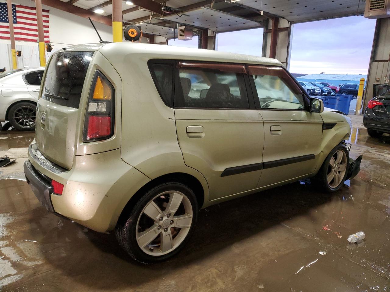 KIA SOUL +