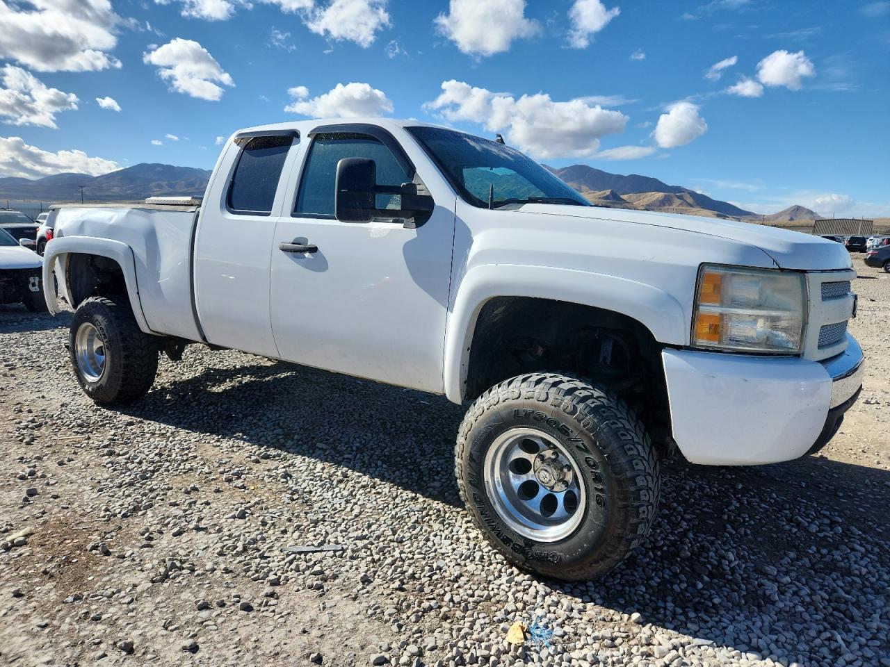 CHEVROLET SILVERADO K1500 LT
