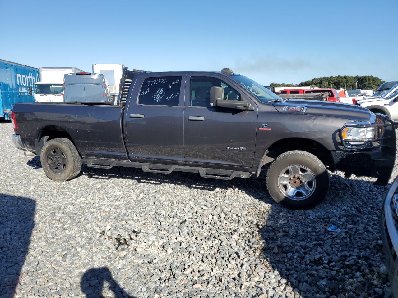 Lot #3290128261 2019 RAM 3500 TRADE