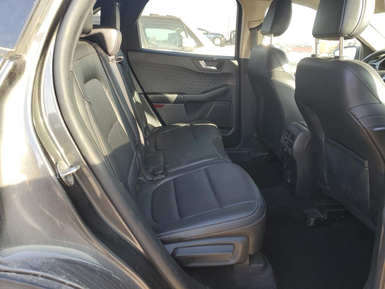 FORD ESCAPE SE SPORT