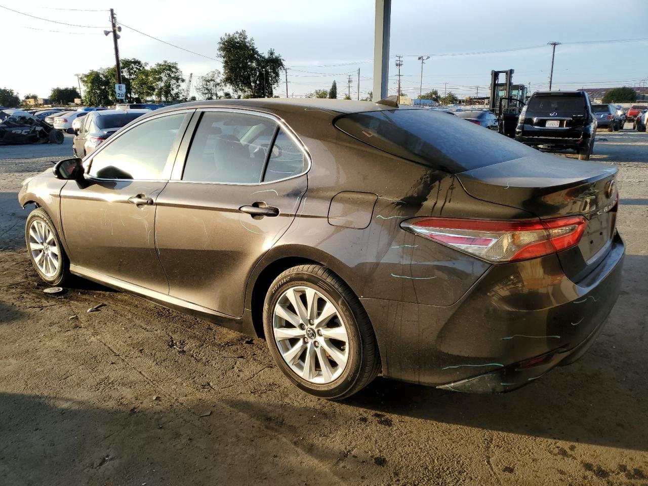 TOYOTA CAMRY L