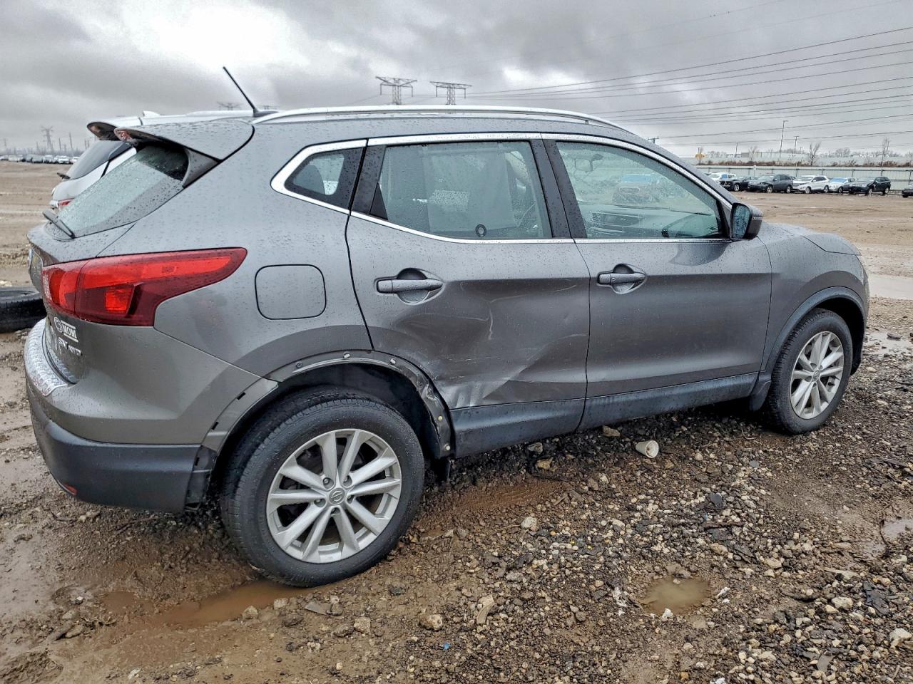 NISSAN ROGUE SPORT S