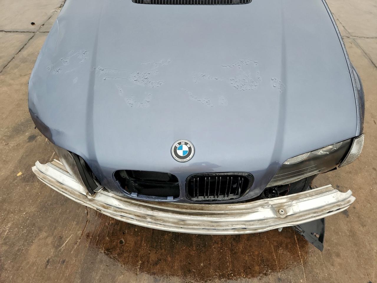 Lot #3311611238 2000 BMW 323 I