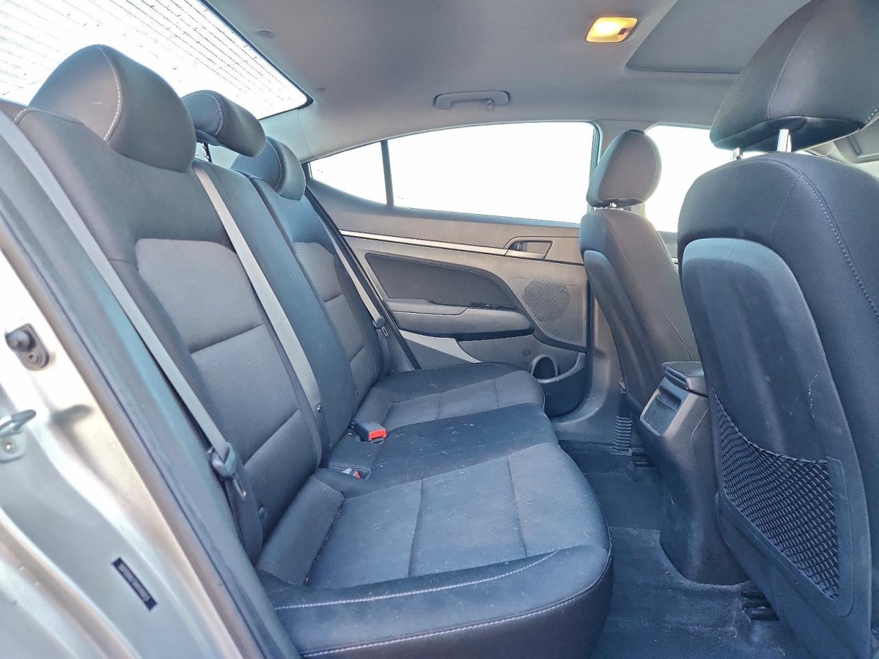 Lot #3316181896 2017 HYUNDAI ELANTRA SE