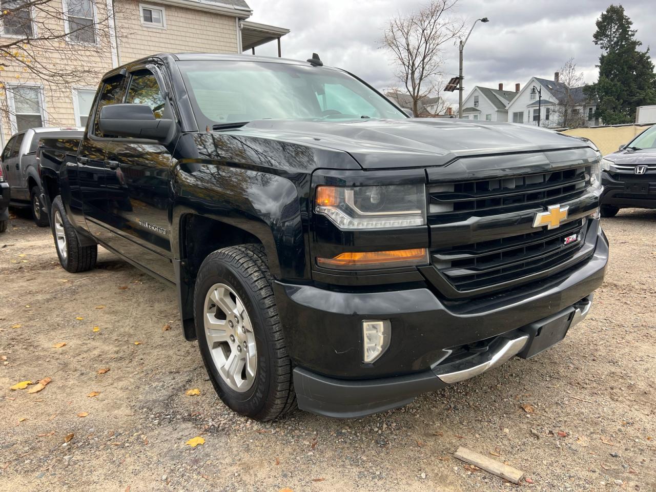 CHEVROLET SILVERADO K1500 LT
