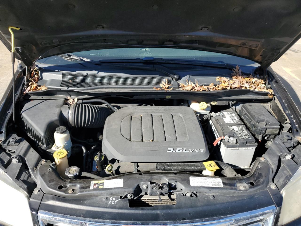 CHRYSLER TOWN & COUNTRY TOURING