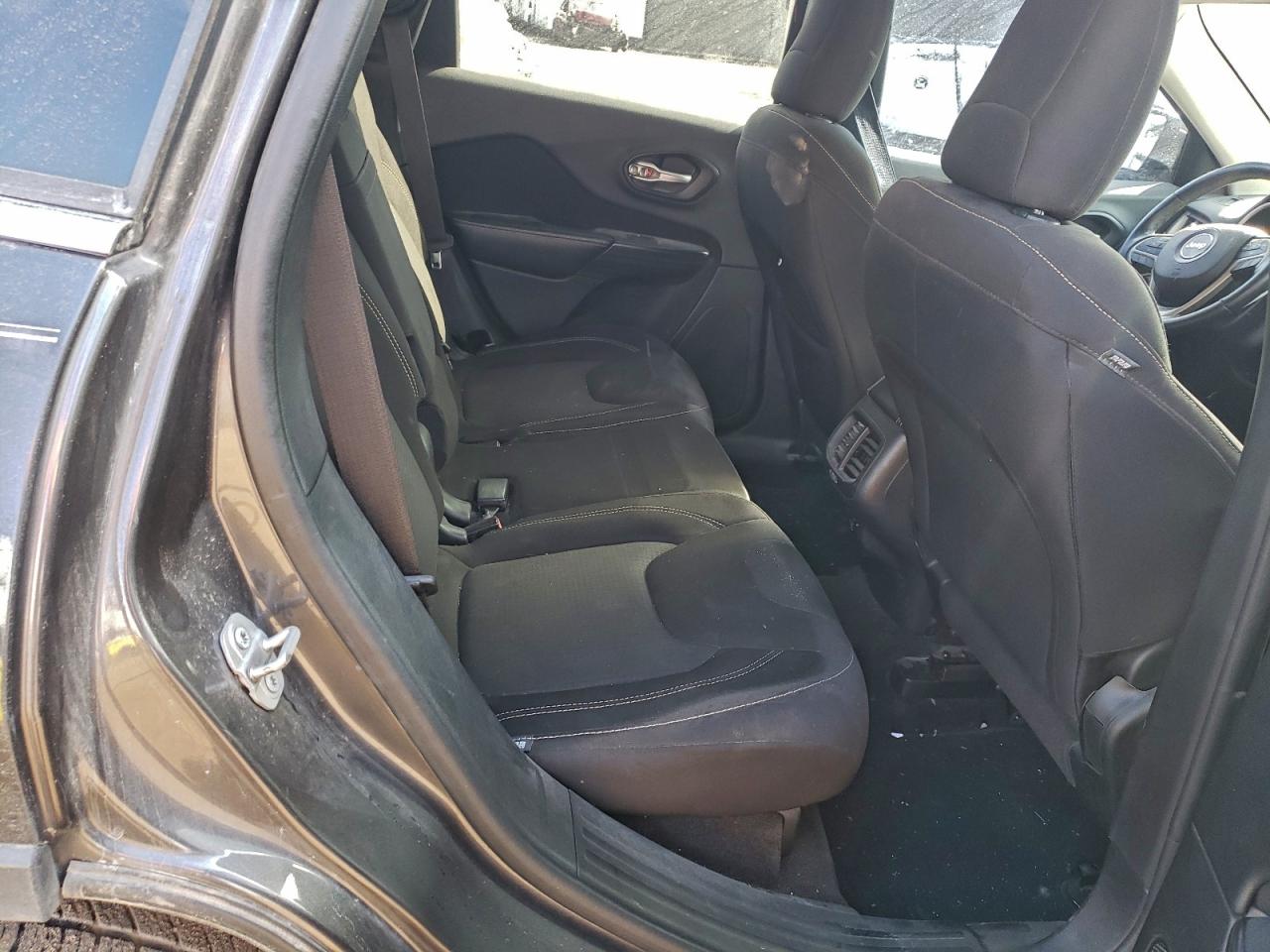 Lot #3311641267 2016 JEEP CHEROKEE L