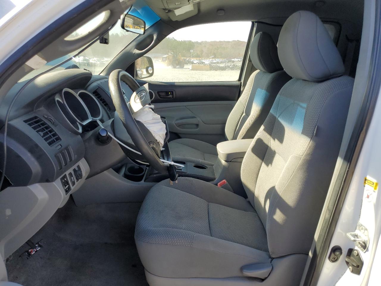 TOYOTA TACOMA ACCESS CAB