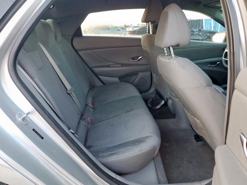 2021 HYUNDAI ELANTRA SE #3302933681