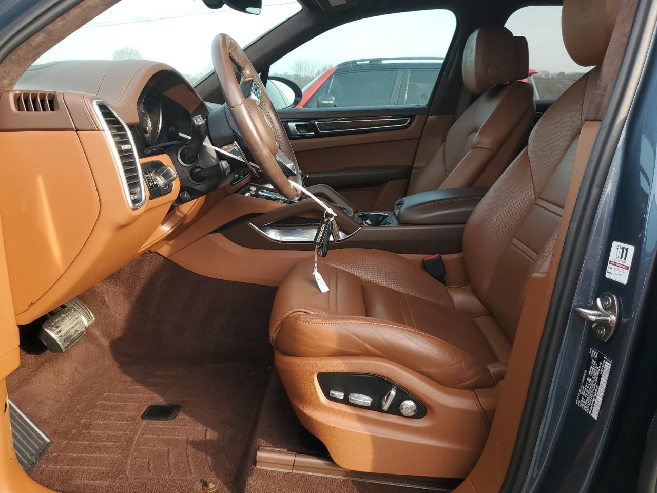 PORSCHE CAYENNE TURBO