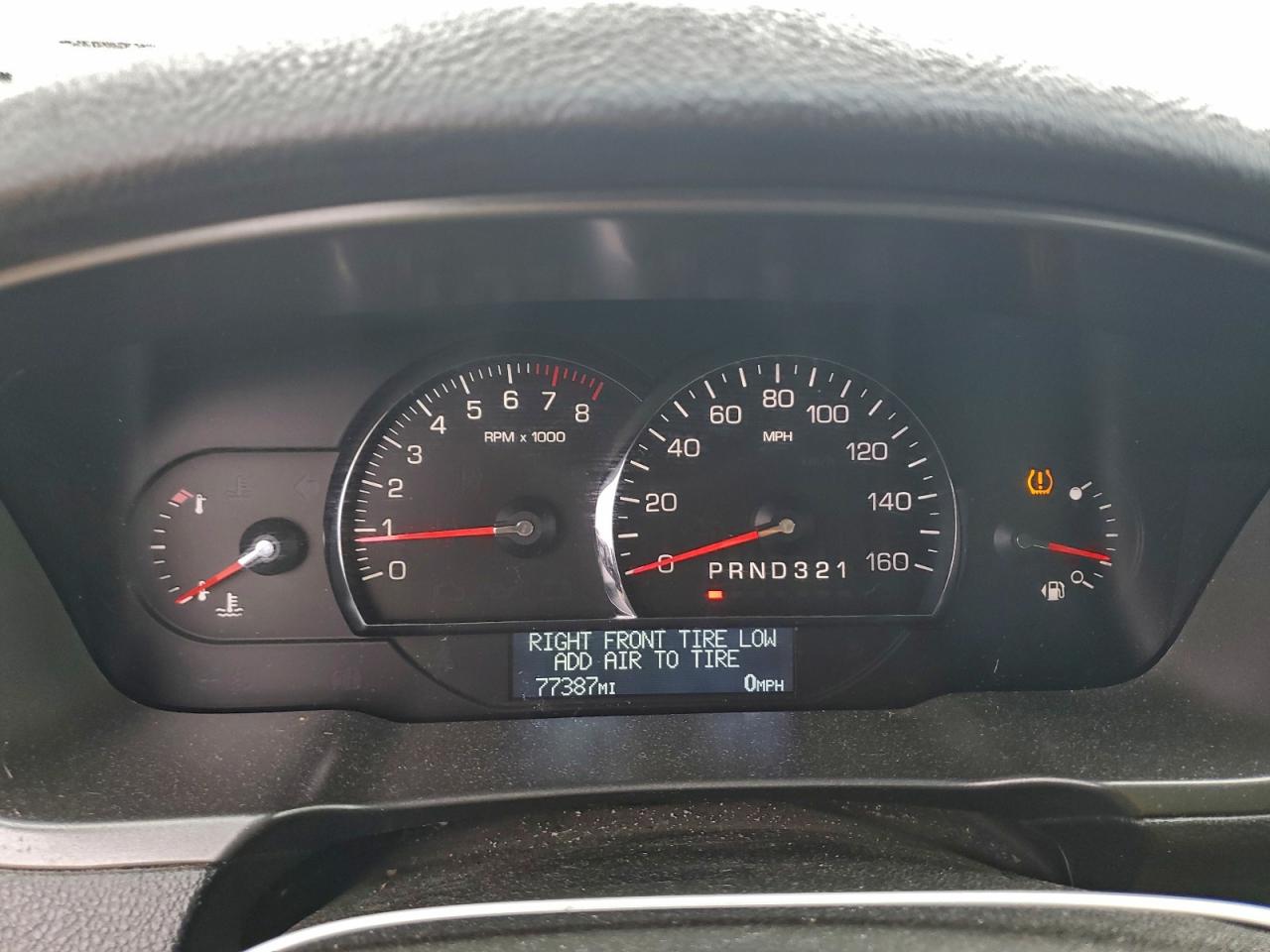 CADILLAC DTS LUXURY COLLECTION