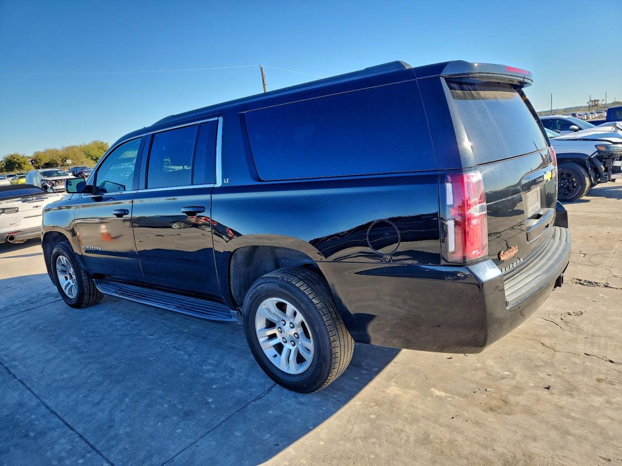 CHEVROLET SUBURBAN K1500 LT
