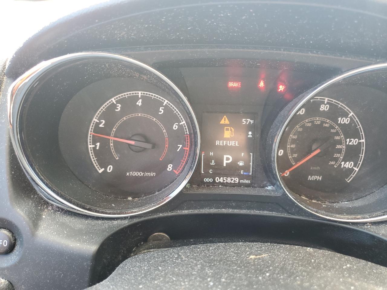 MITSUBISHI OUTLANDER LE