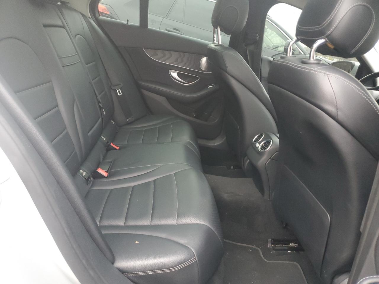 MERCEDES-BENZ C-CLASS 300 4MATIC