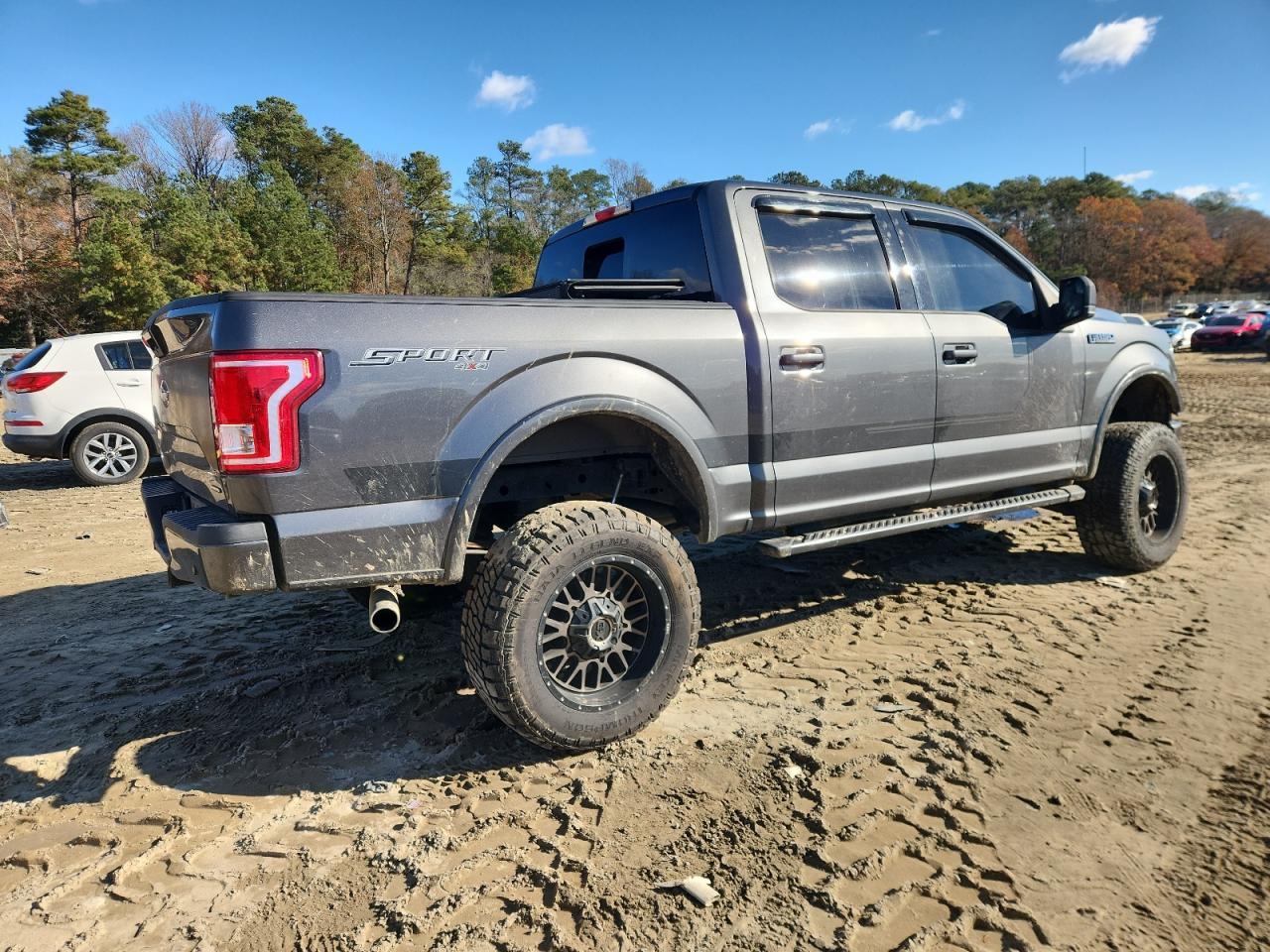 FORD F-150 SUPERCREW